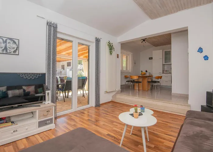 Awesome In 度假居 Pozla Gora