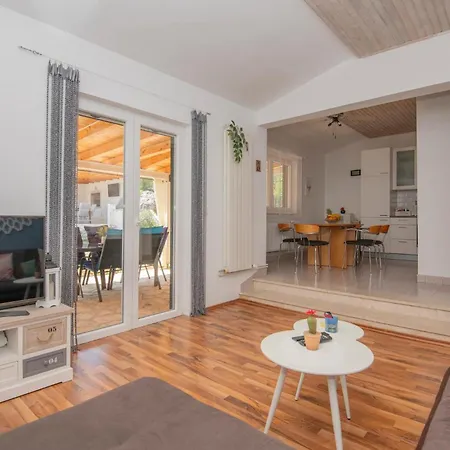 Awesome In Vakantiehuis Pozla Gora